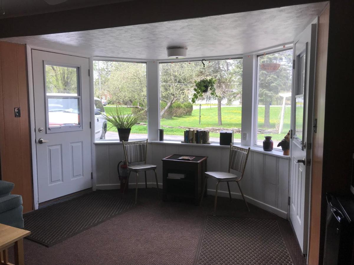 Nightshade Inn&Gardens Camillus Exterior foto