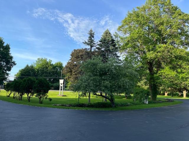 Nightshade Inn&Gardens Camillus Exterior foto